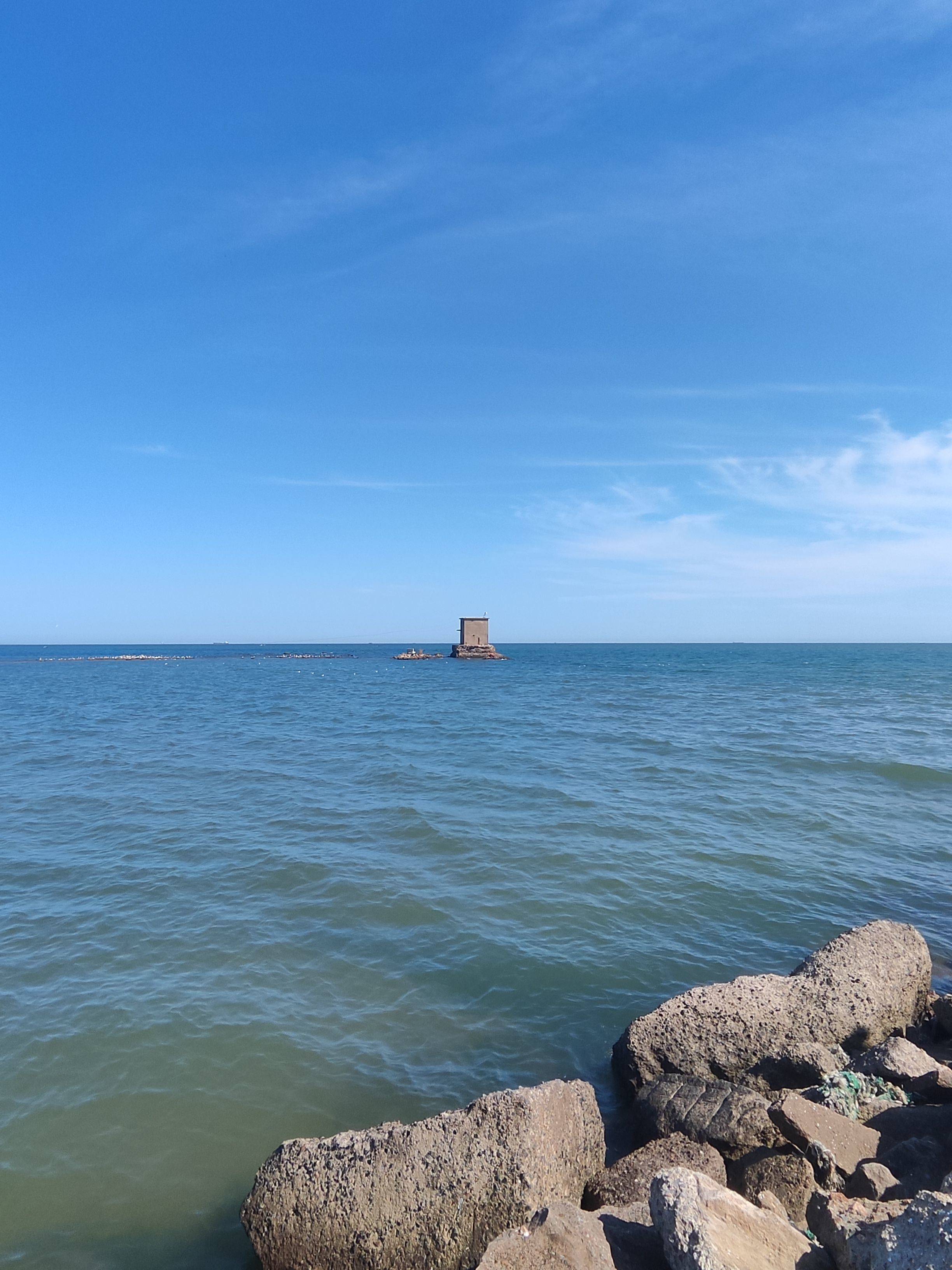 人生不易，努力奋斗哈 世界之大 