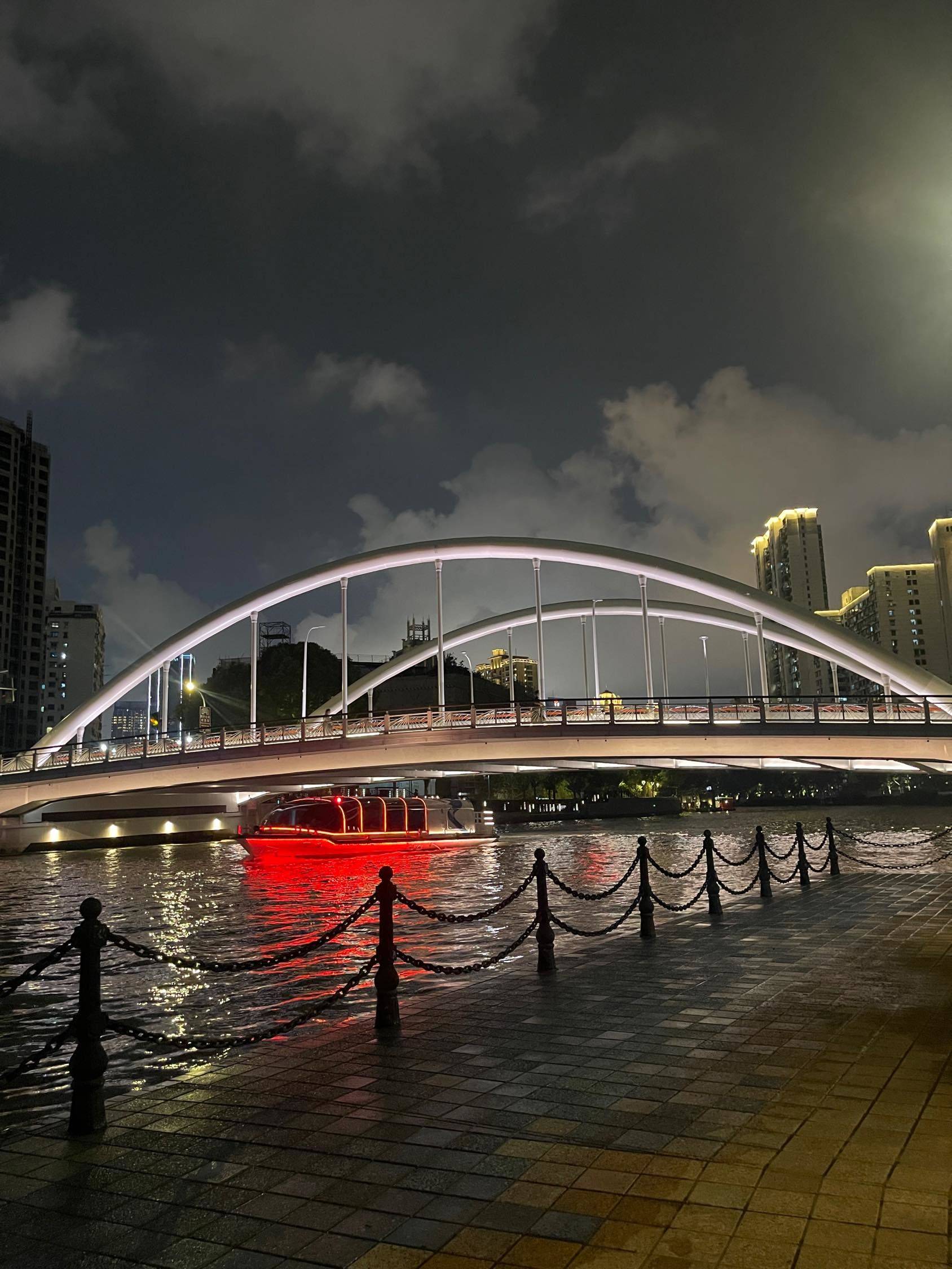 苏州河边运动一下看看🚢_3