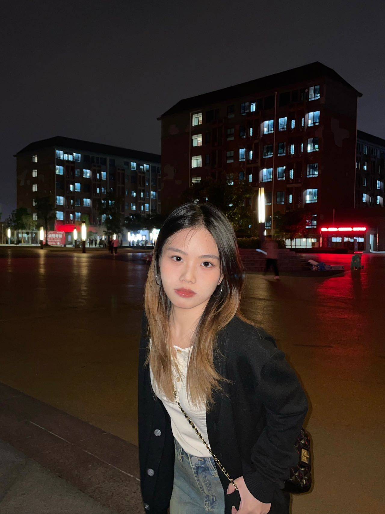 八号线中兴路沿线 有合租的房子嘛