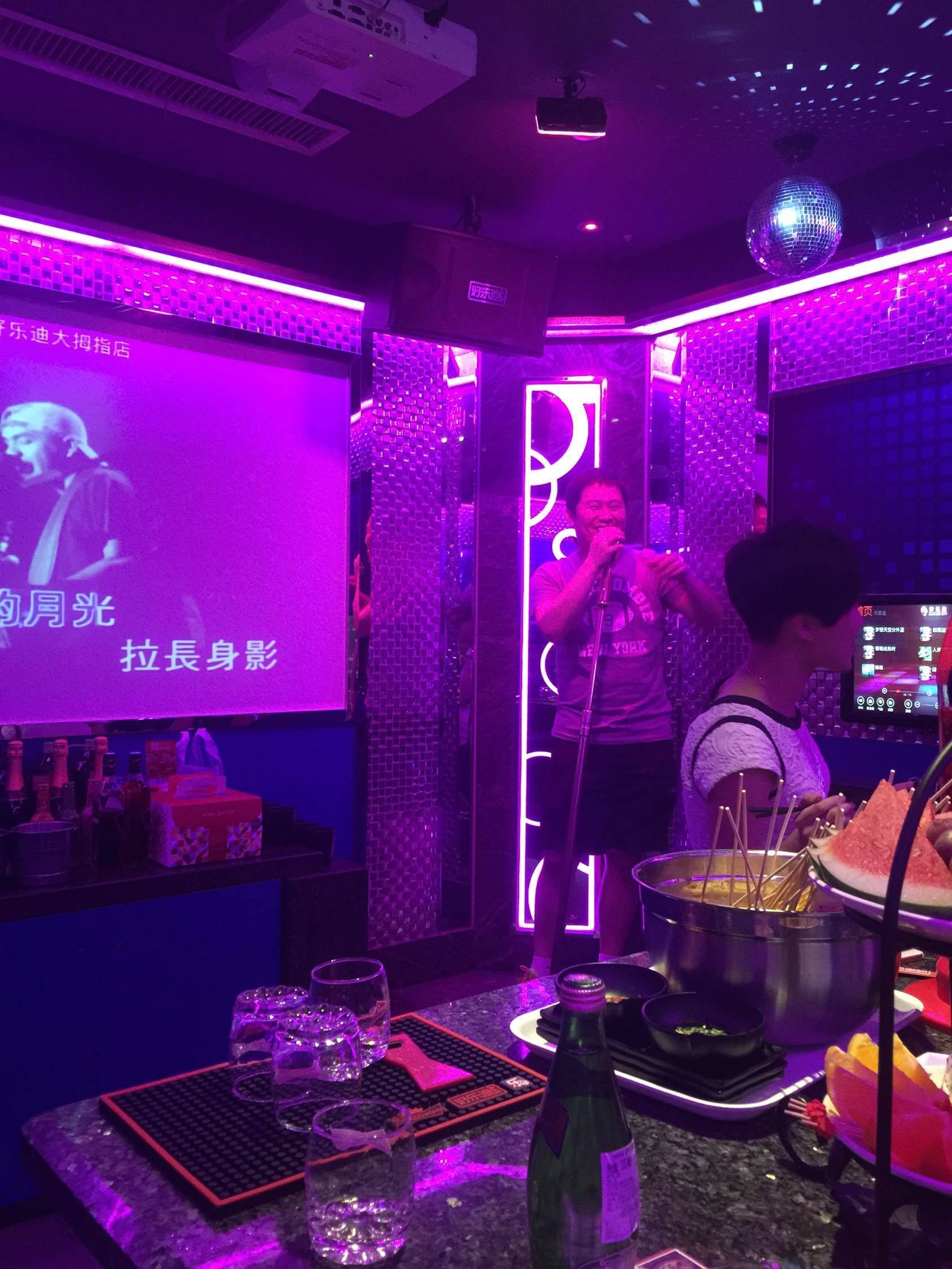 歌星～🎙️