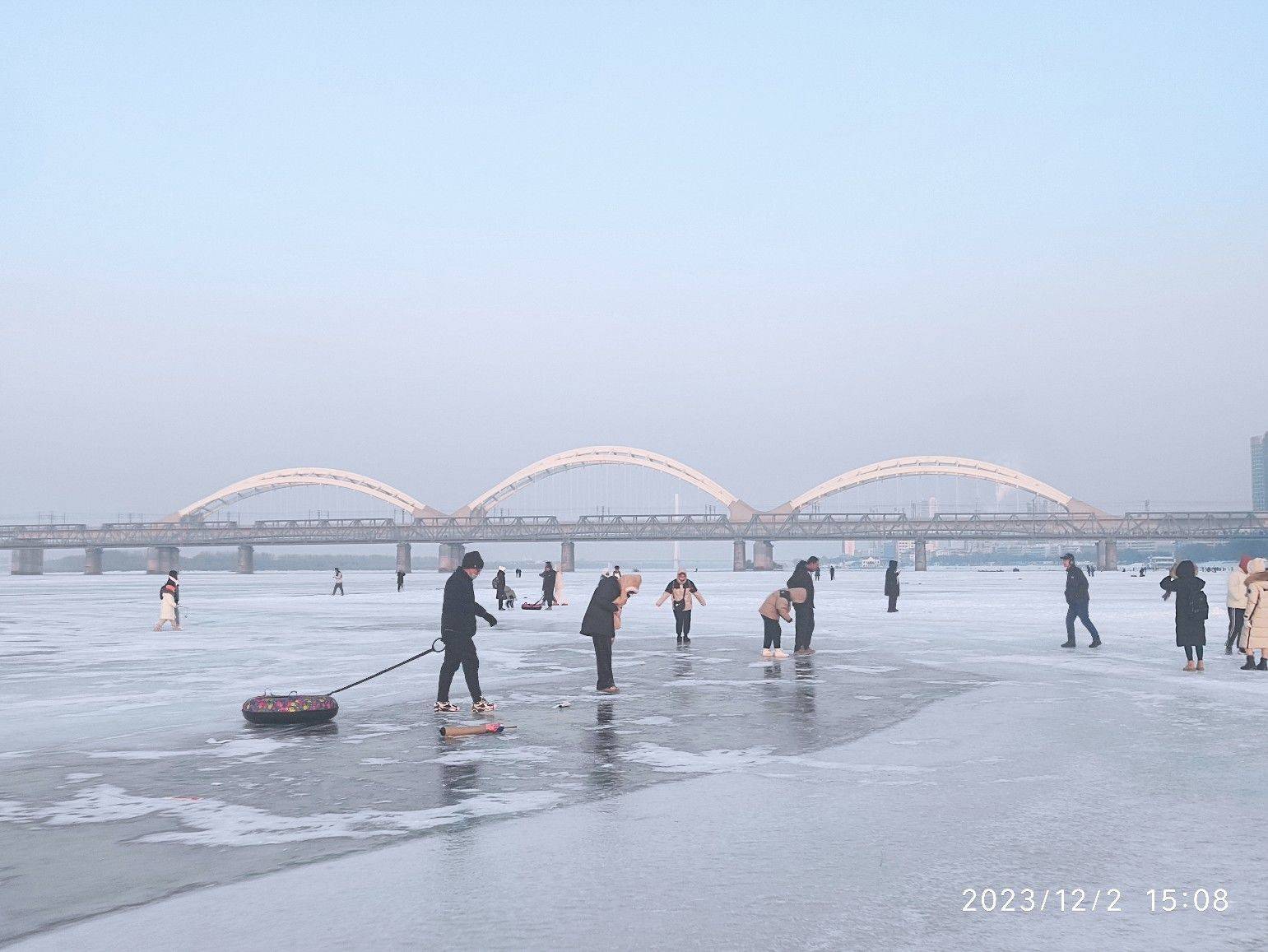 哈尔滨冰雪季啦_1