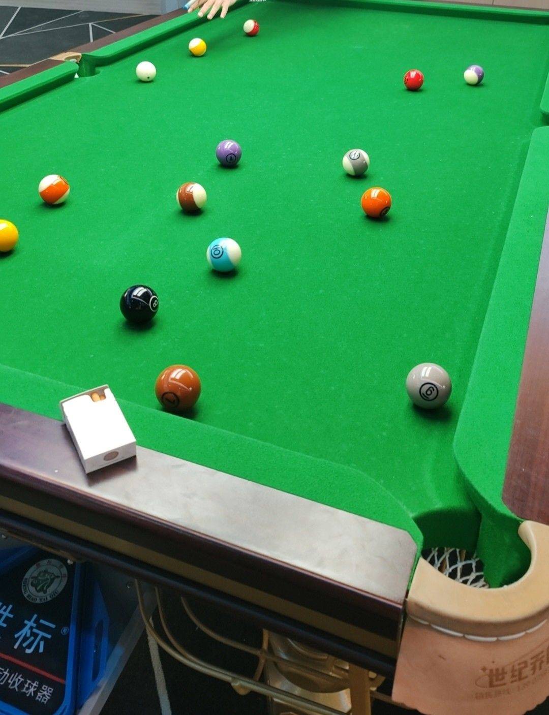 离台球厅和网咖都特别近 请回答2023