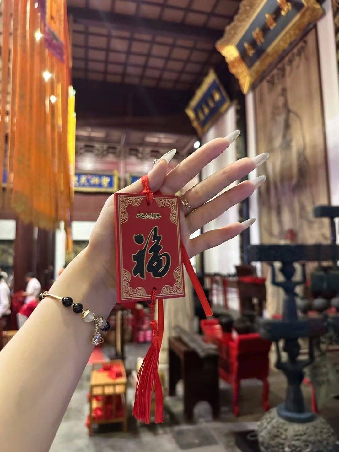 恋爱不是温馨的请客吃饭_1