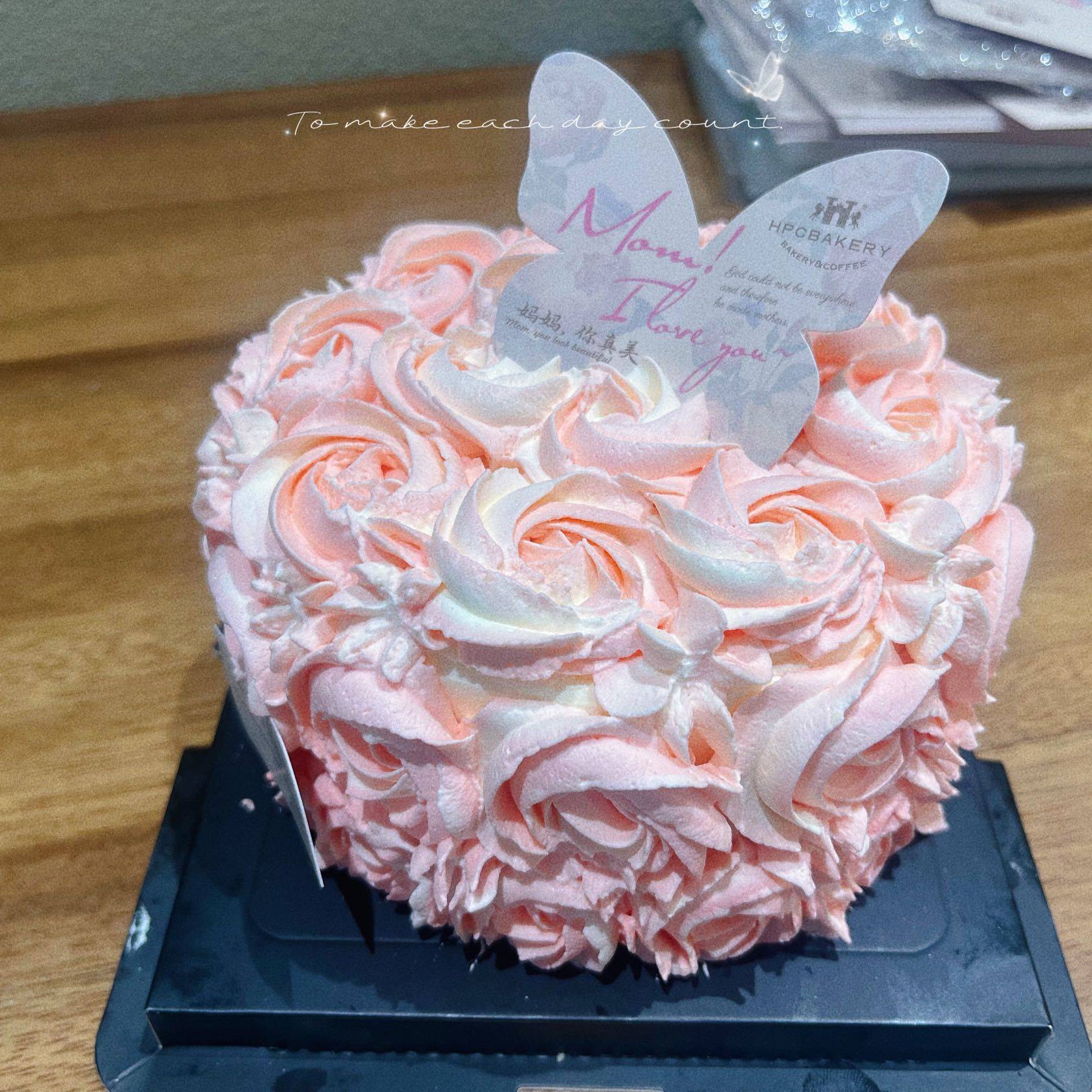 鲜花与蛋糕更配哦_1