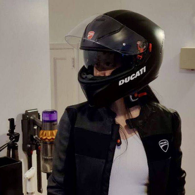 兼具颜值和性价比，agv k5联名杜卡迪