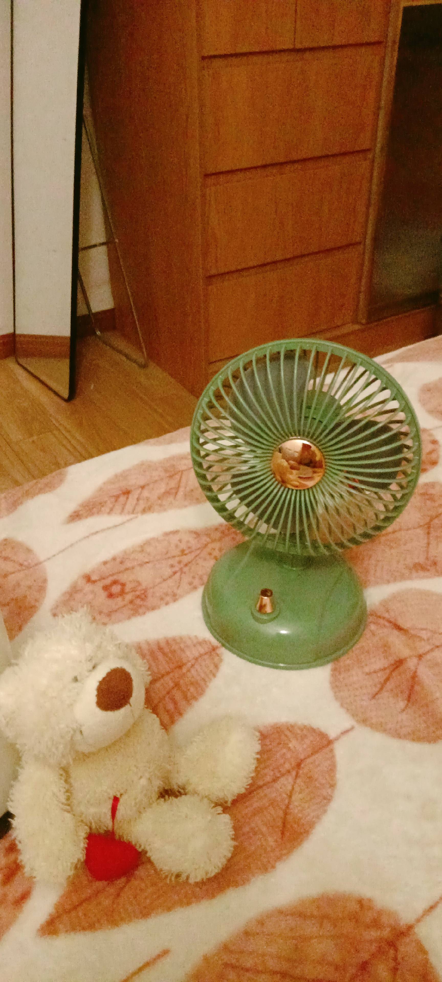 入手两件夏日必备_1