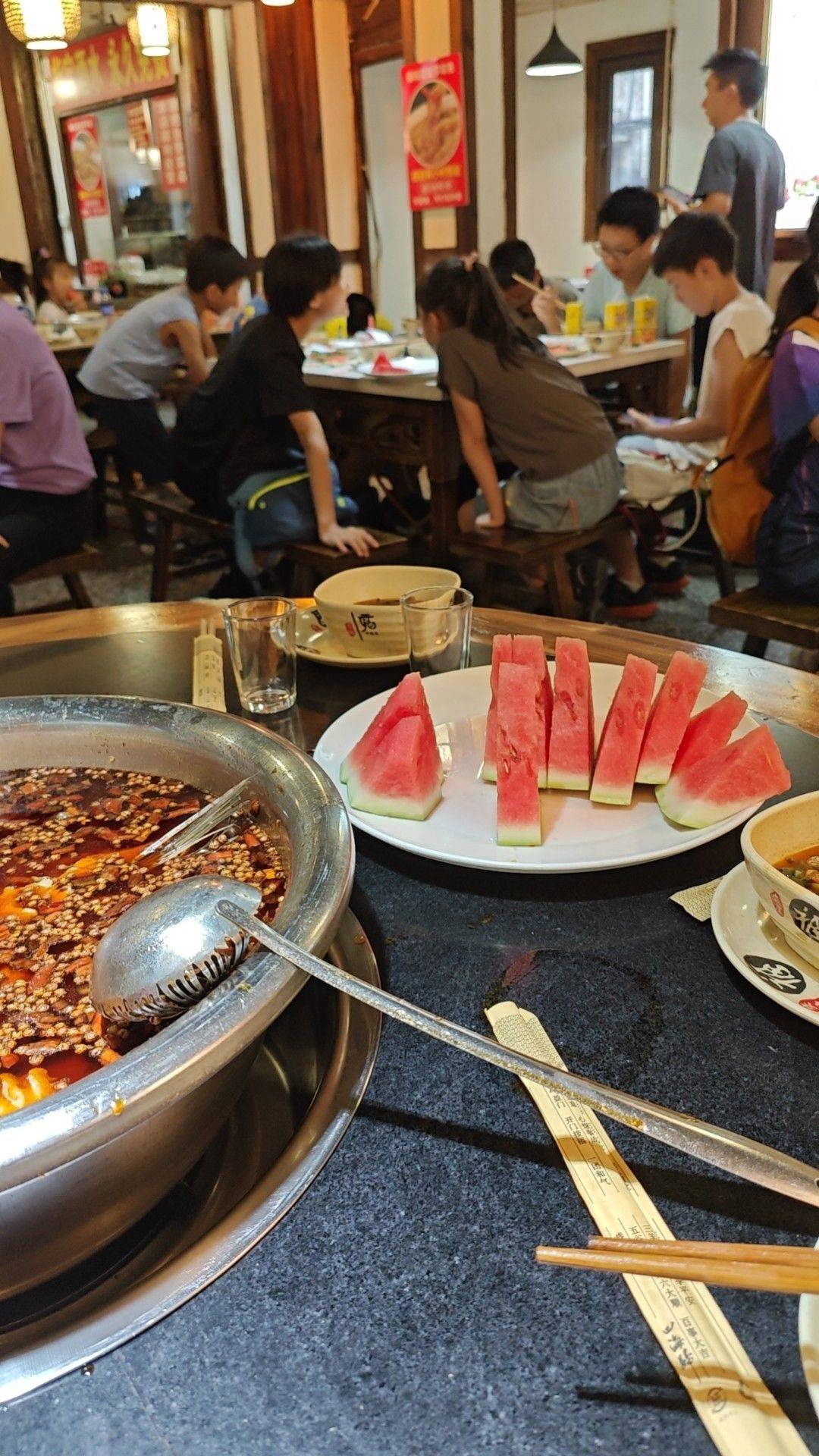 火锅跟夏天最配来一口吧_1