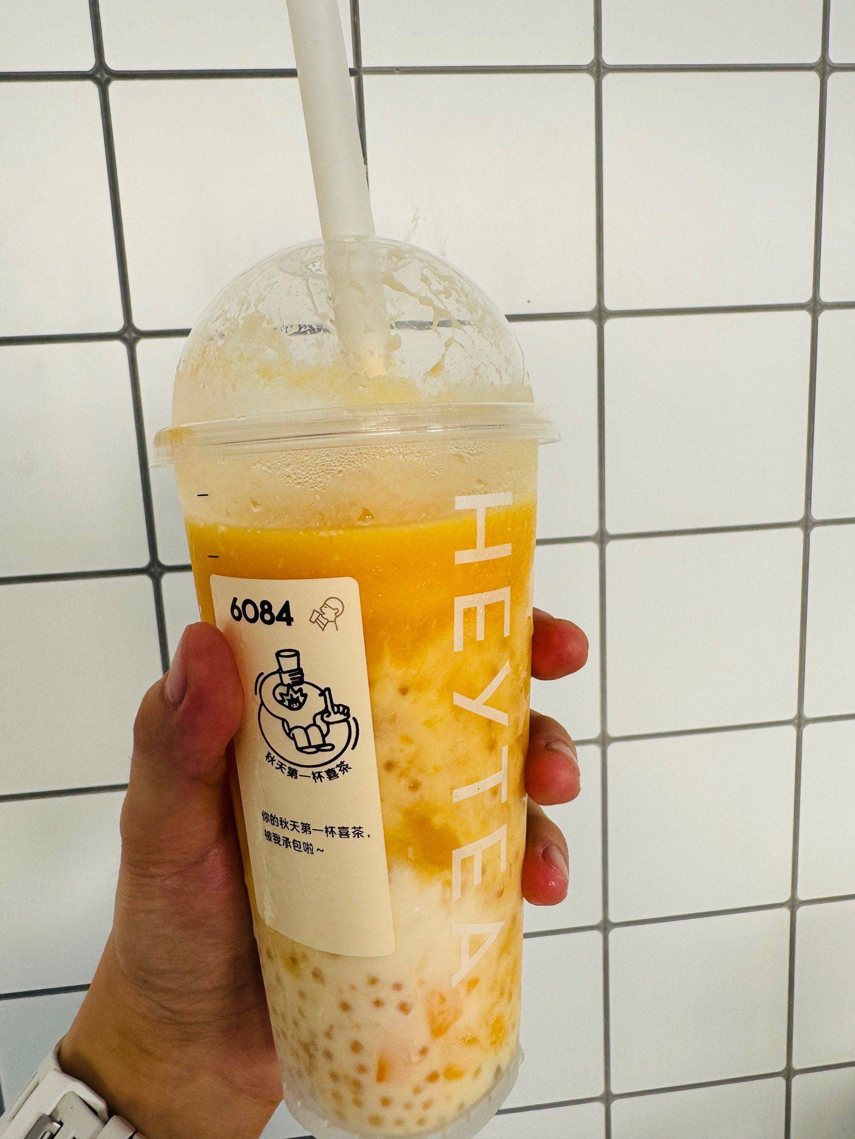 芒果奶昔有点好喝～_0