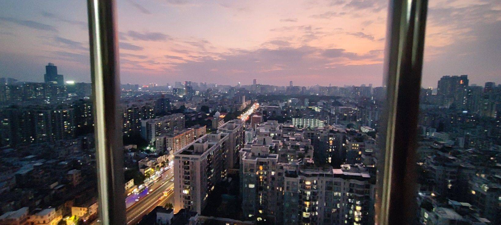 来大城市打拼的大学生