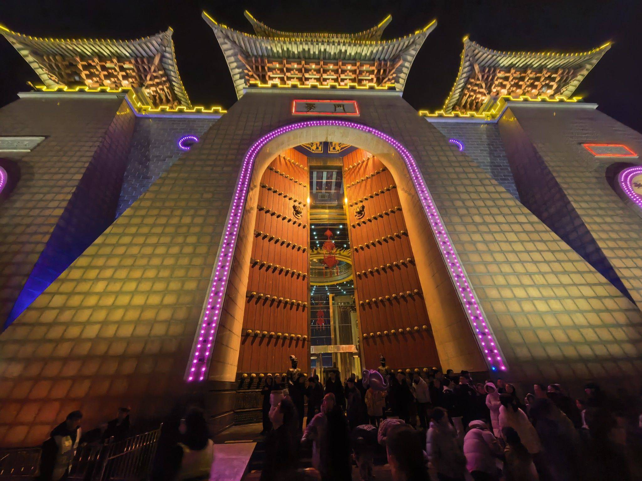 中华第一门华门～打铁花表演_3