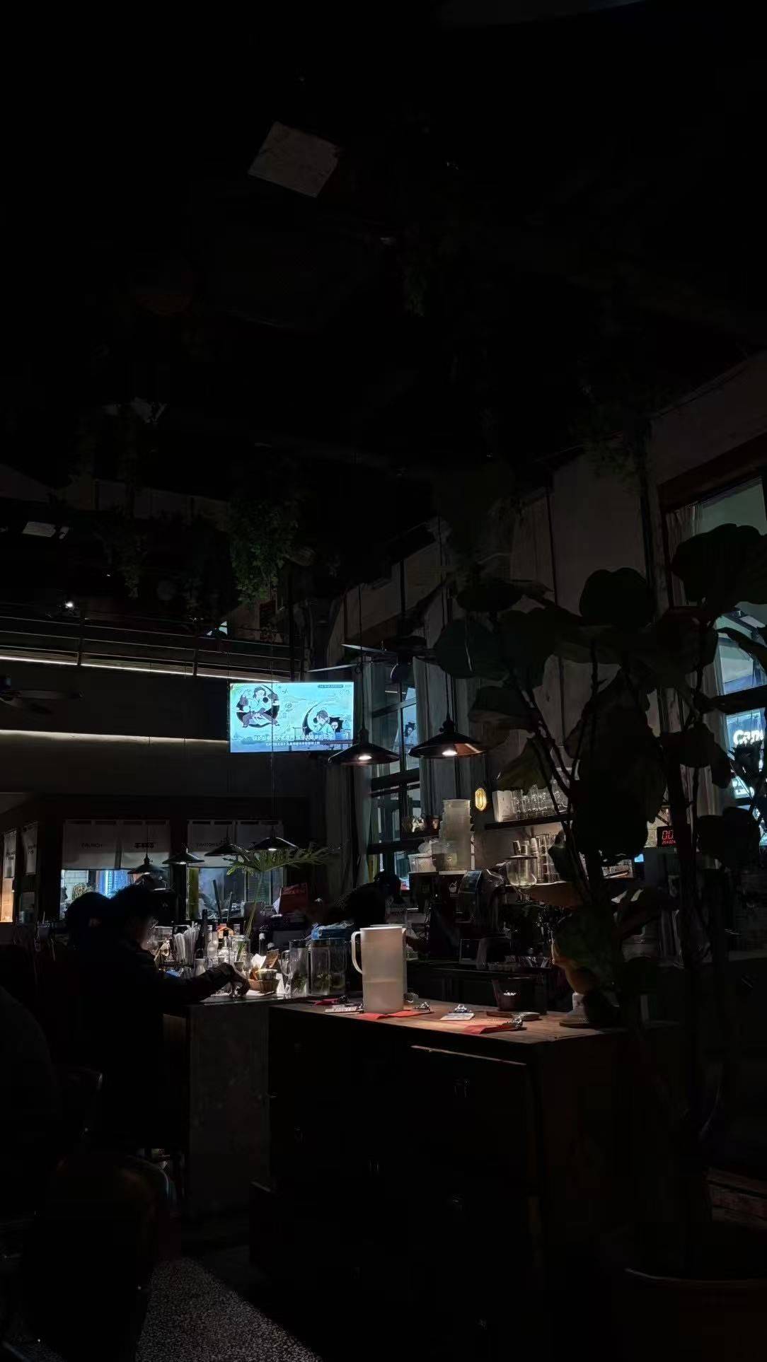 挺有质感的餐厅_1