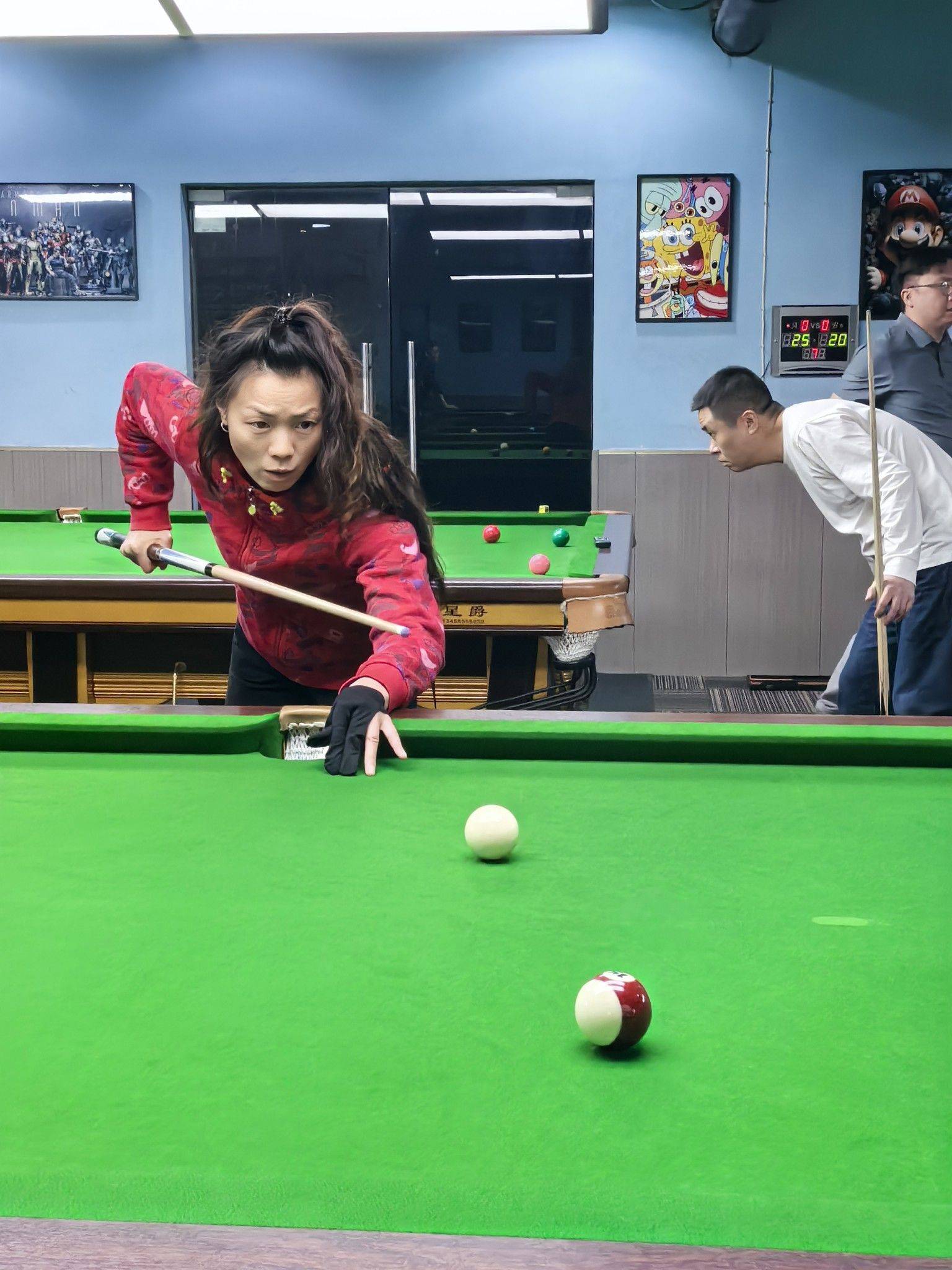 爱运动的人都一样的认真呢_1