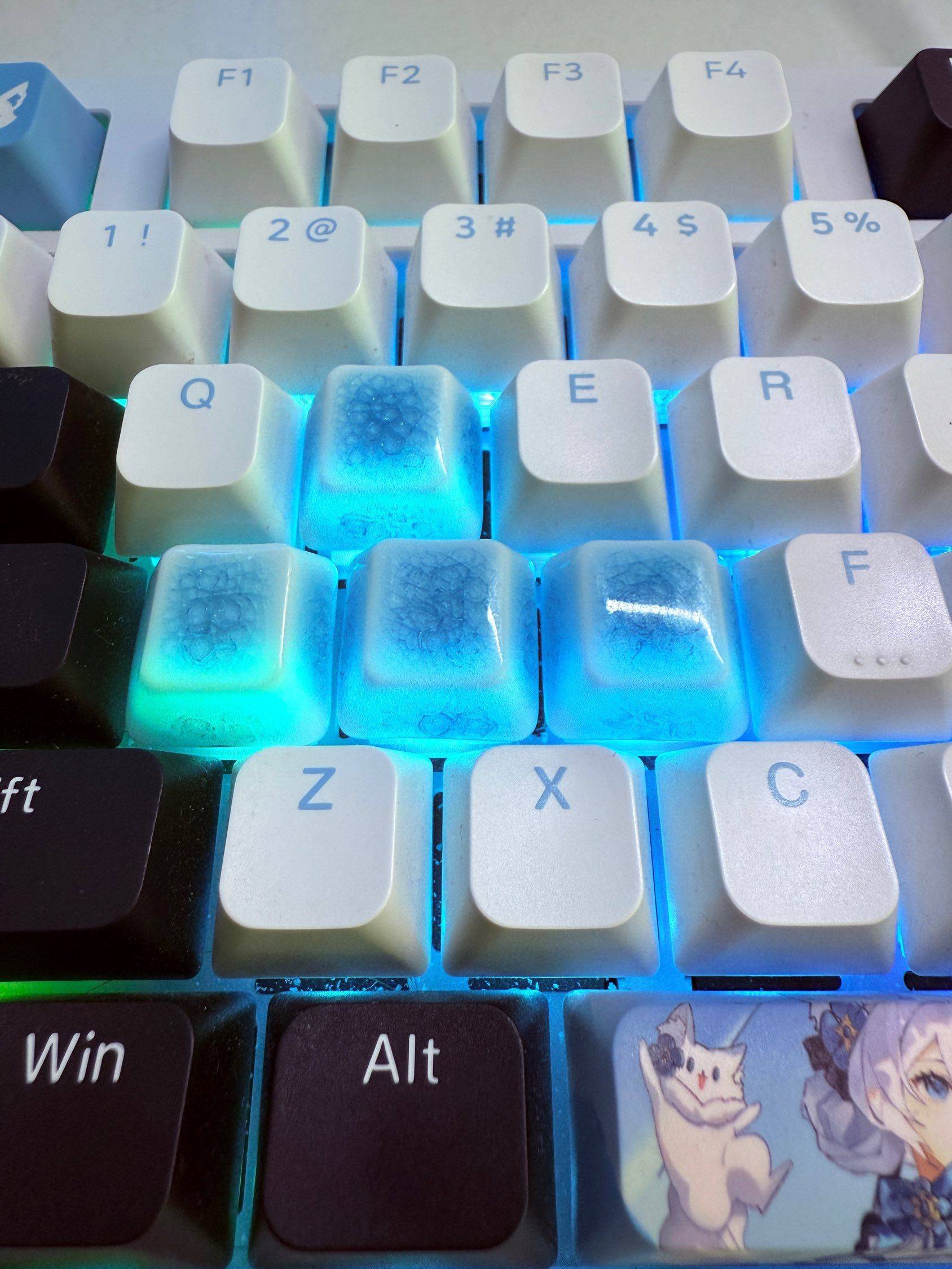 陶瓷键帽手感超好 机械键盘 _0