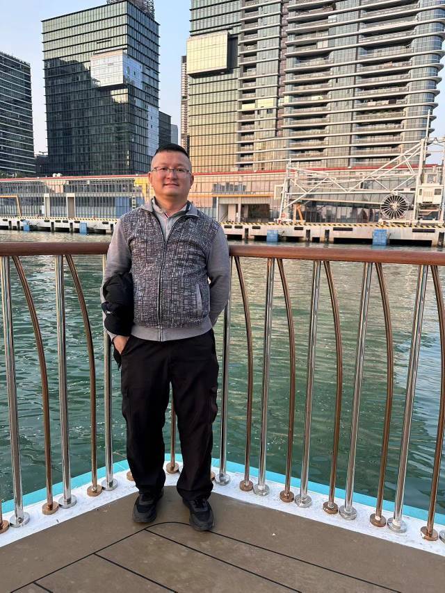 在线蹲室友，深圳福田赤尾地铁站