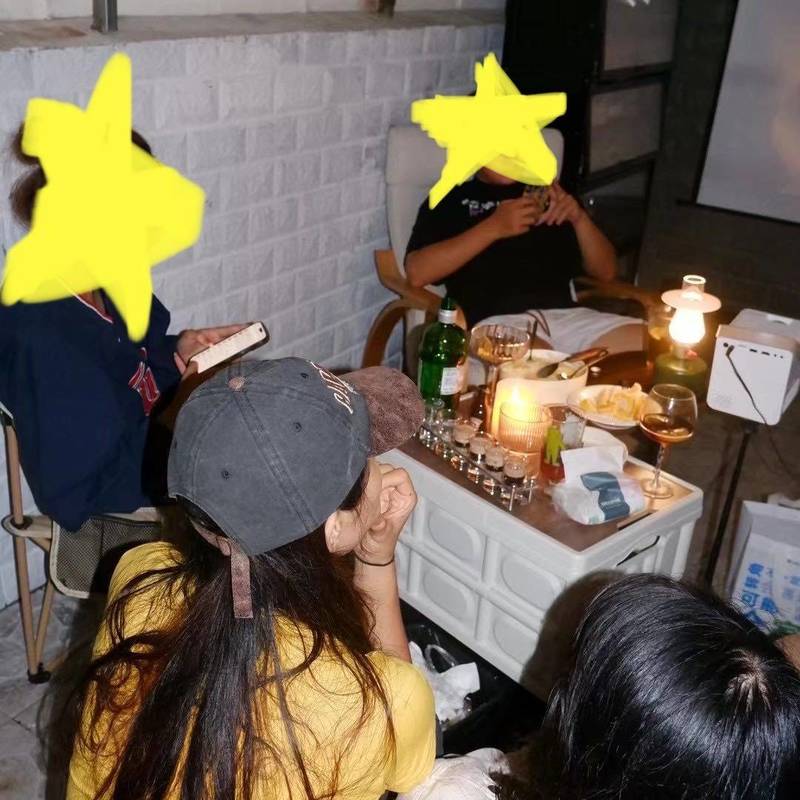 上海合租找室友!超真实老友记_0