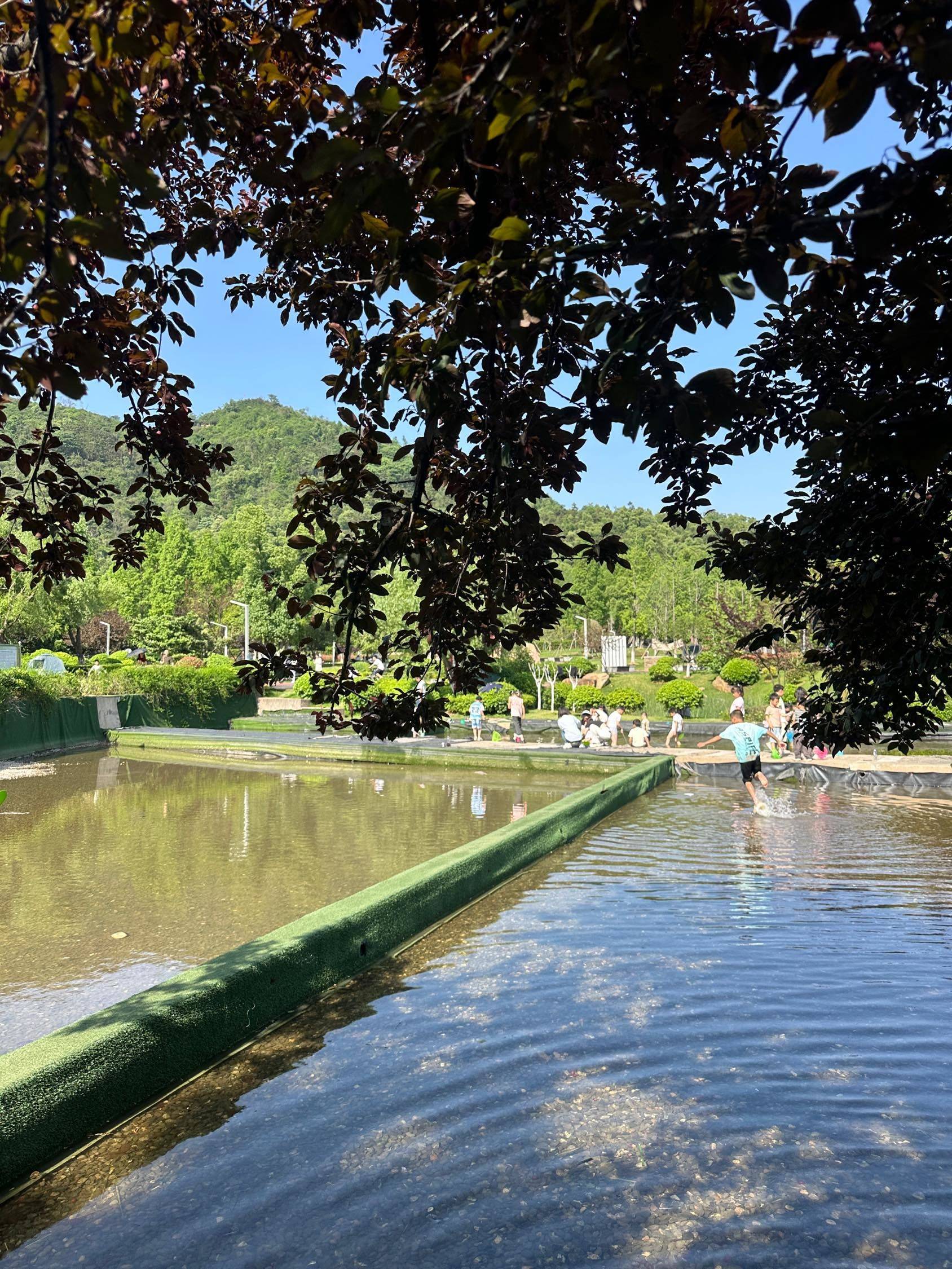 大家五一怎么过？_0