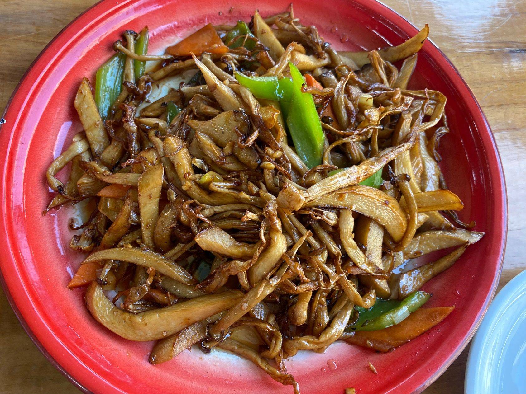 家门口的饭馆推荐：东北菜馆，还有川椒食府！_0