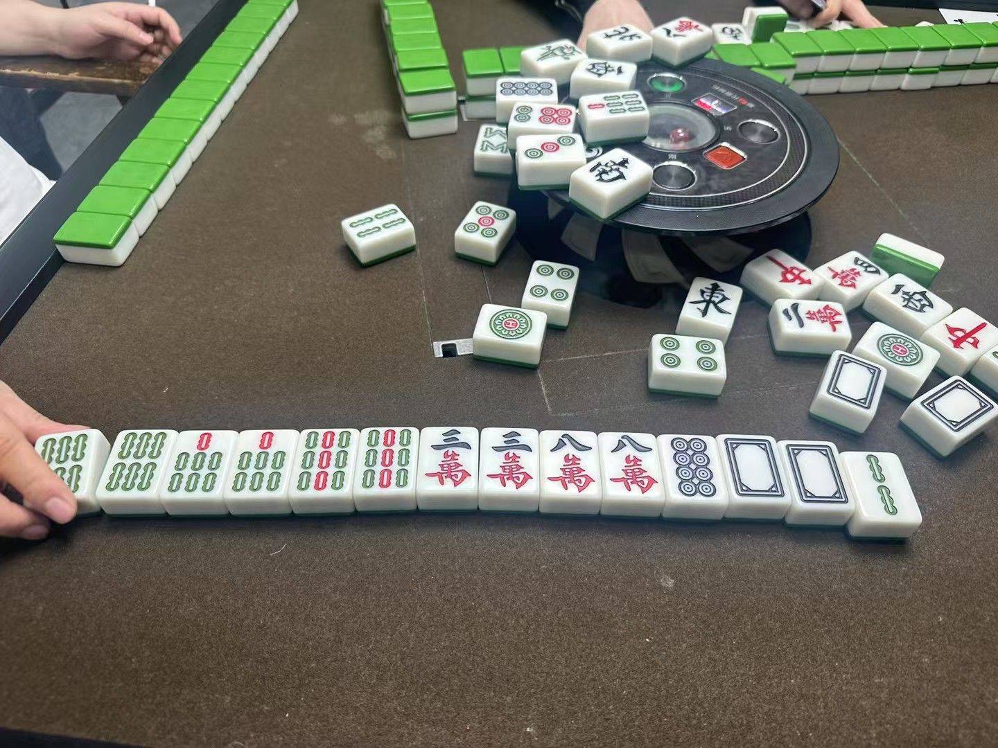 来个麻将搭子～_0