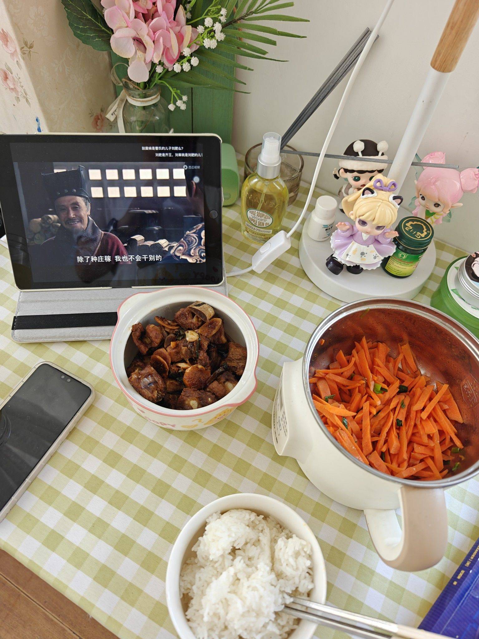 简简单单又是一餐_1