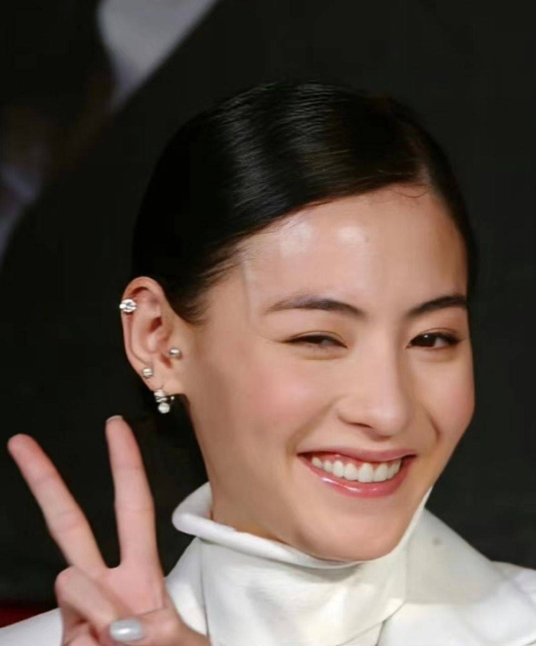 文艺复兴 神仙房东看看我  ootd_0