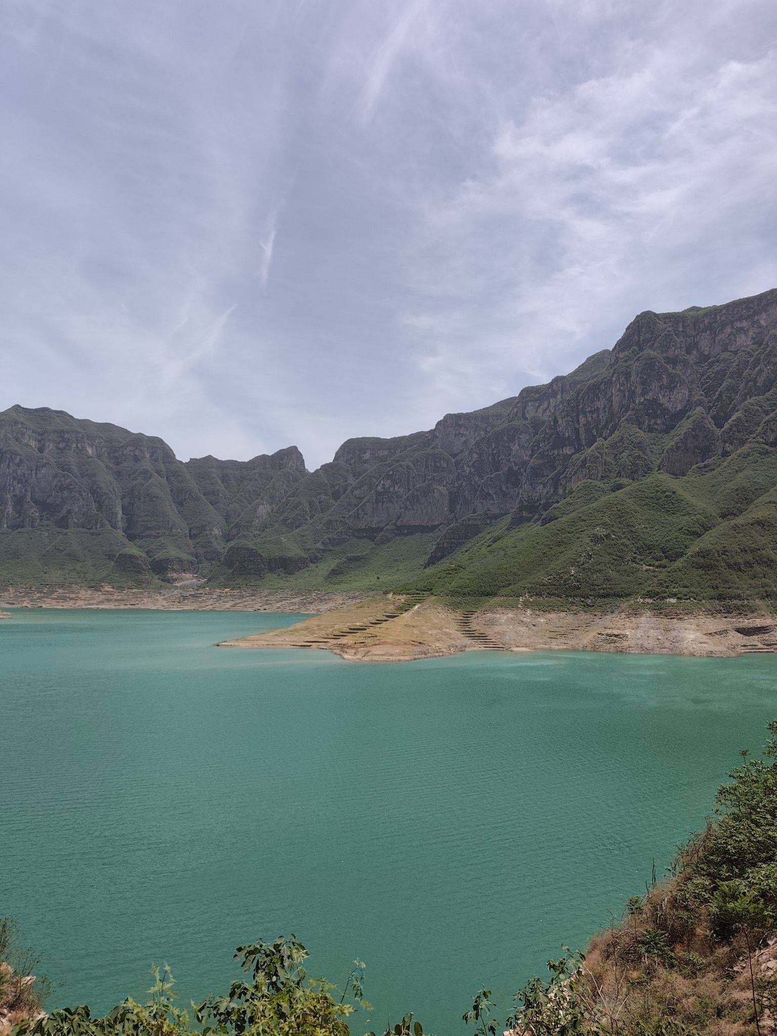 山水之间，惊鸿一面