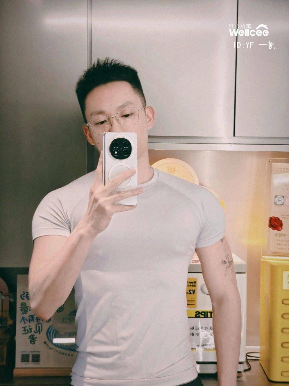 有喜欢我这样的室友吗？看看我_1