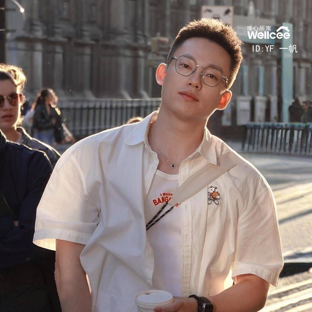 有喜欢我这样的室友吗？看看我_2