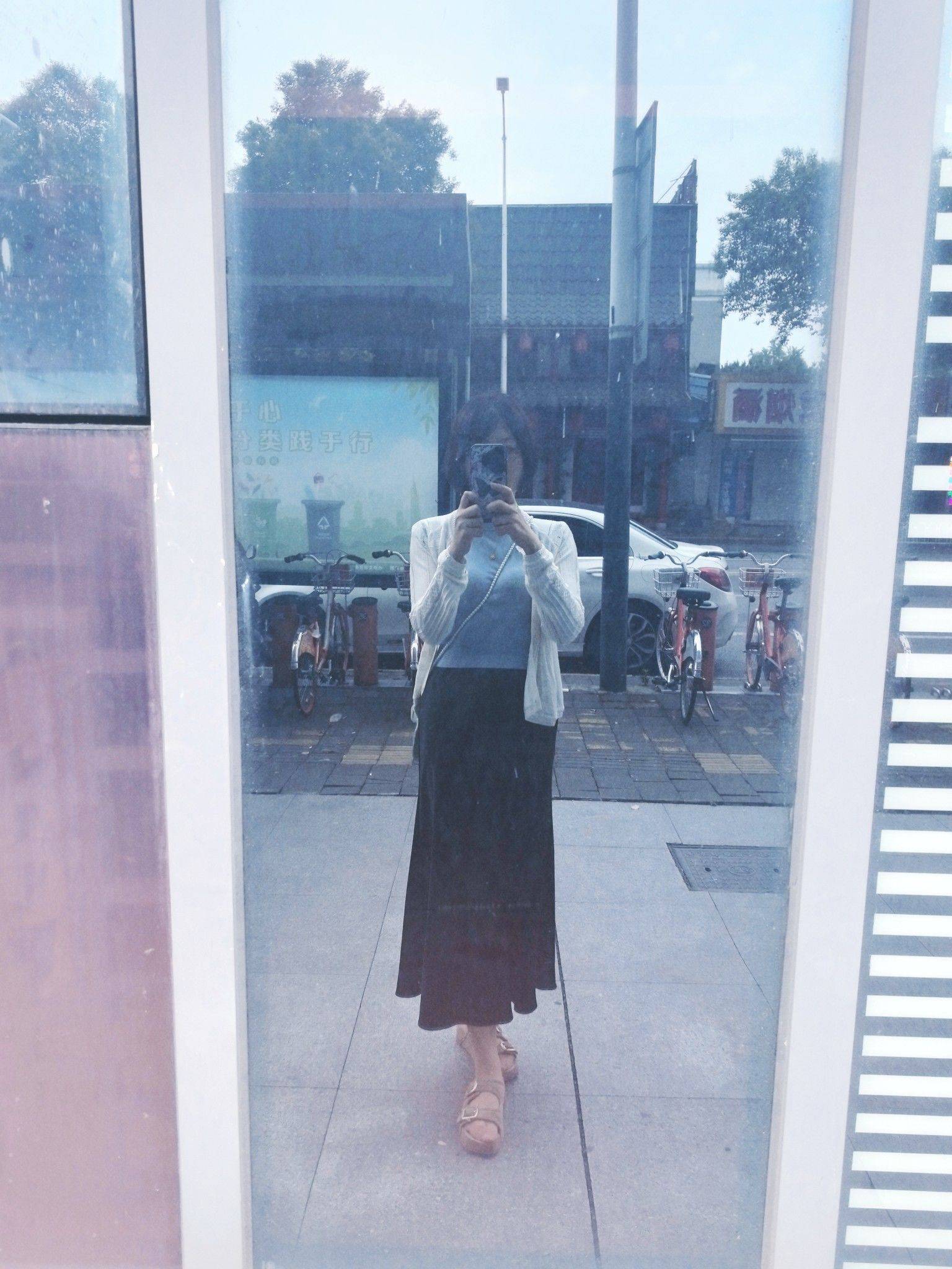 晨起微风中漫步熙南里_0