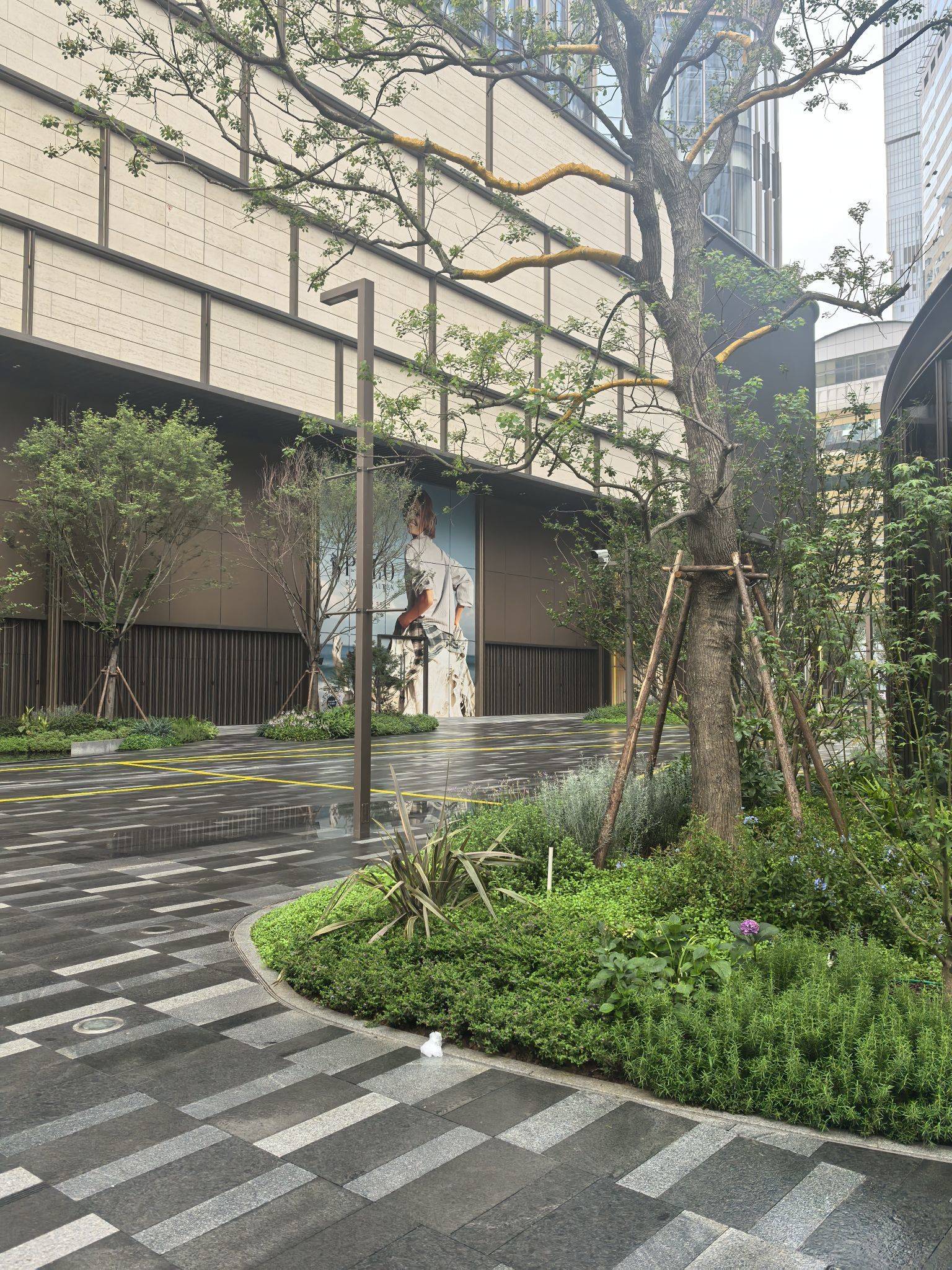 上班有趣的一天_3