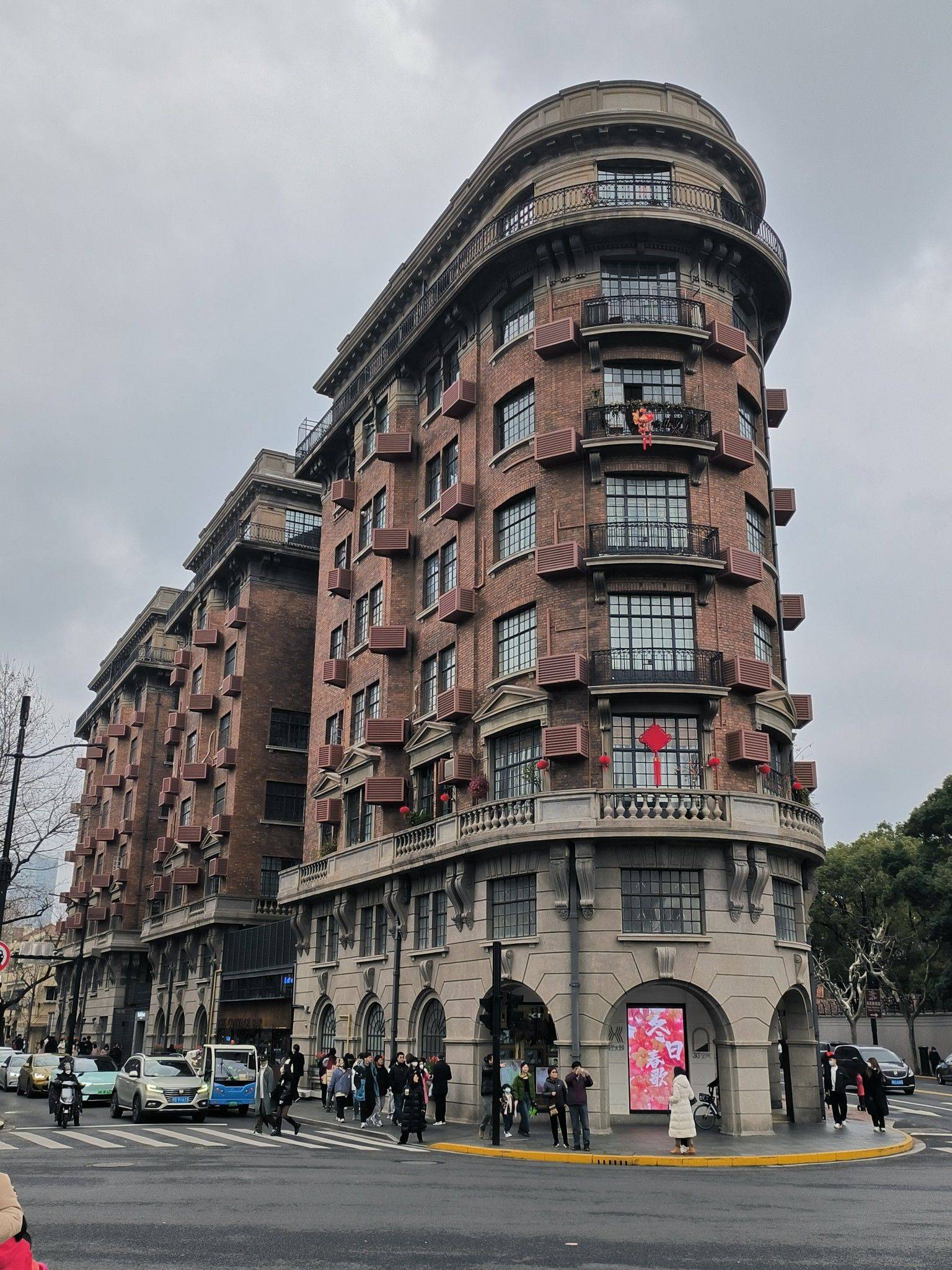 上海的新老网红“大船”&江南的网红小船_1