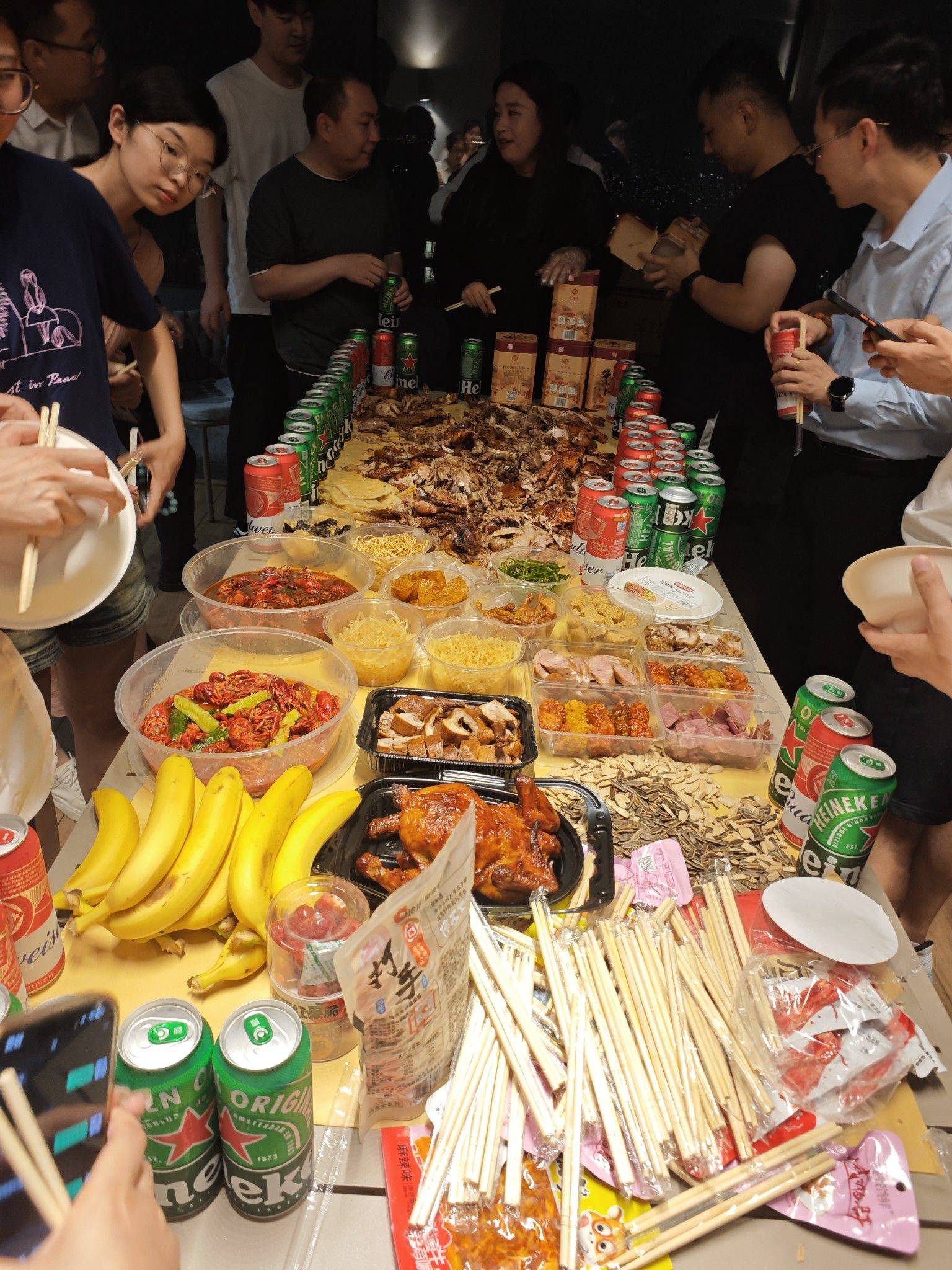 来呀，空中花园吃烤羊呀 找搭子 