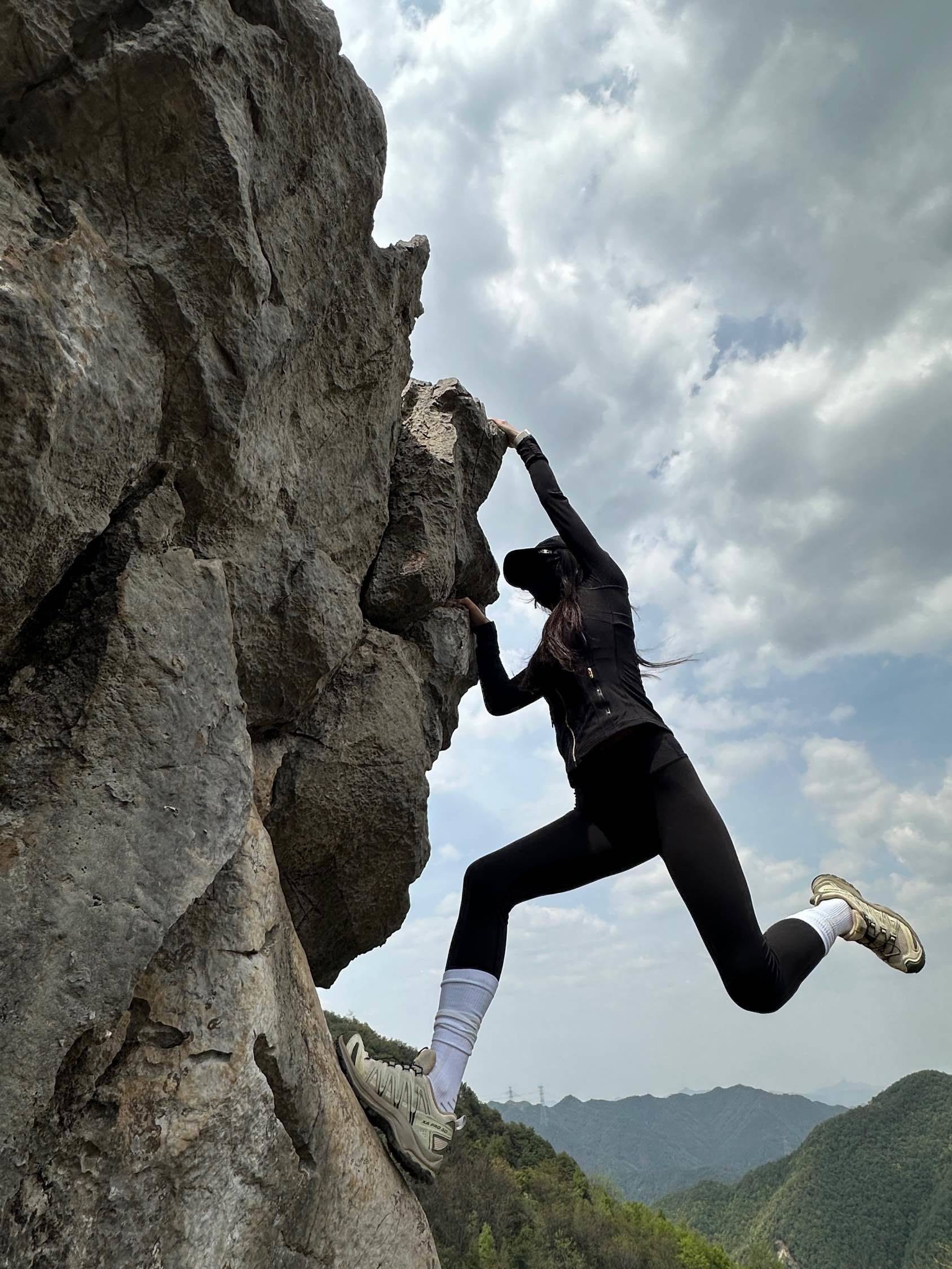 周日出发,探索地心,徒步野生石林·仙人洞