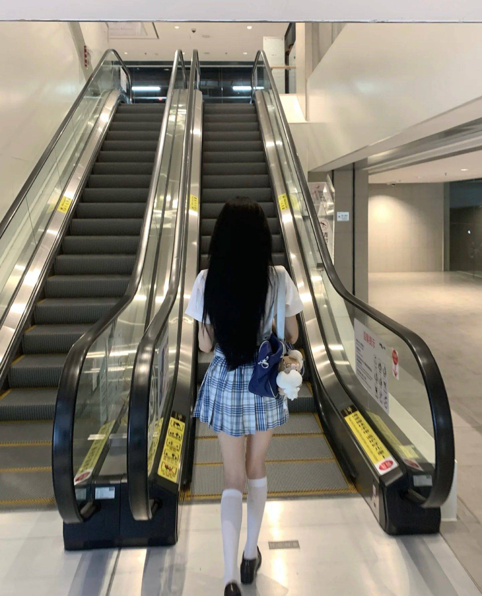 真房东却租不出去(๑°⌓°๑)_2