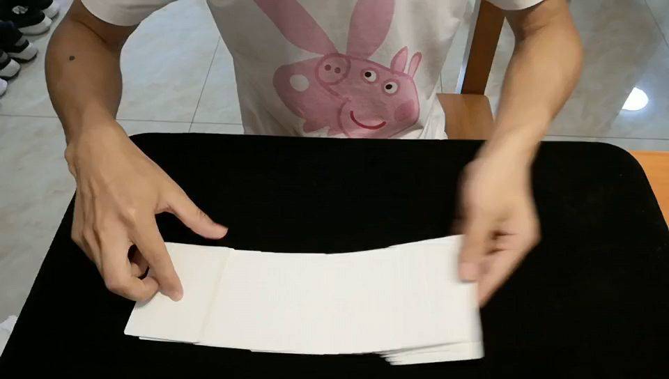 魔术教学 专注瞬间 